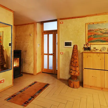 Salone House * Oulx