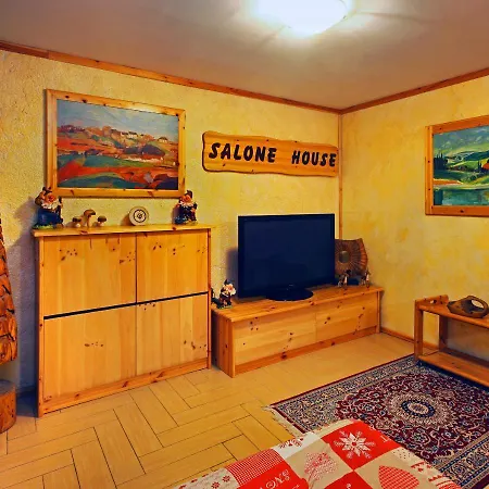Apartment Salone House
