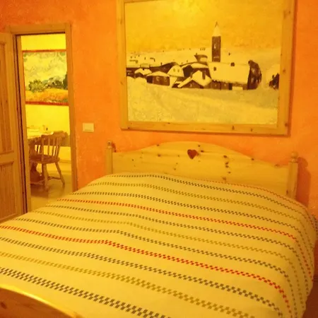 Salone House *